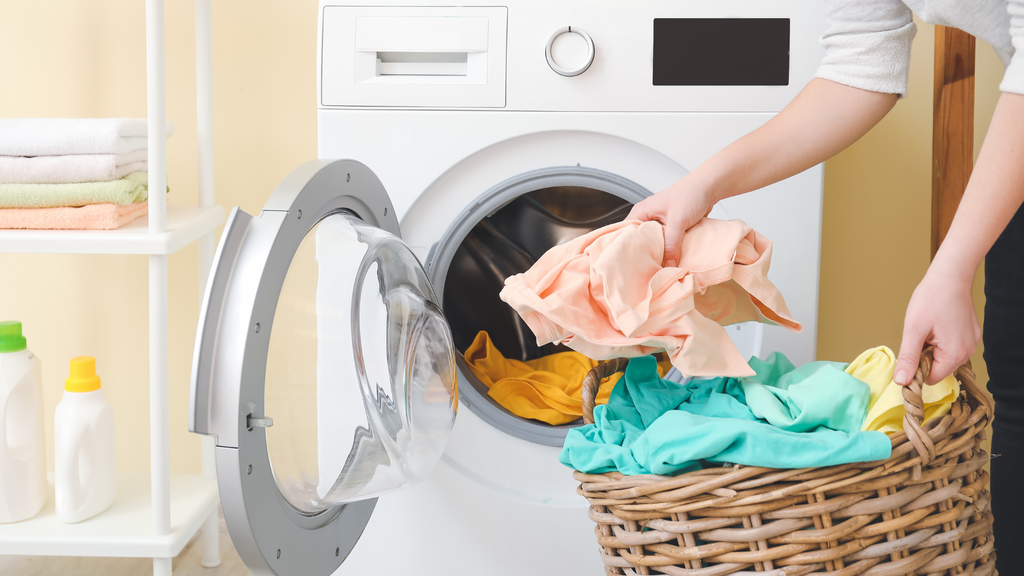 How Laundry Detergent Ingredients Work